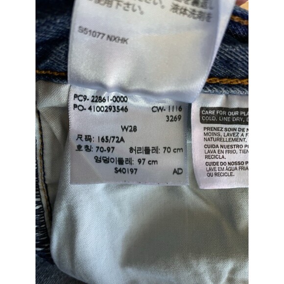 Rare Levi’s White Oak Cone Denim Jeans Raw Hem High-Rise Button Fly Size 28 - Picture 11 of 15